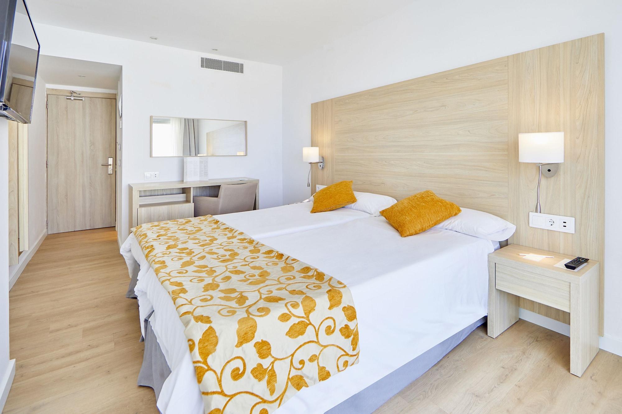 Hotel Ilusion Moreyo - Adults Only กาลาโบนา ภายนอก รูปภาพ